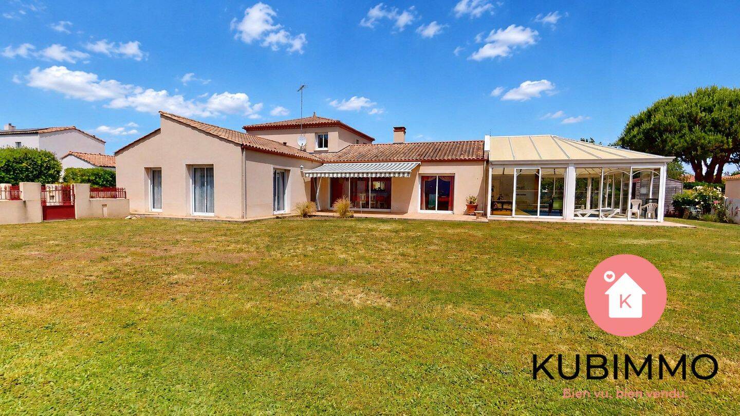 Maison 8 pièces 232 m² · à Jard-sur-Mer · 232 m² · 895 000 €