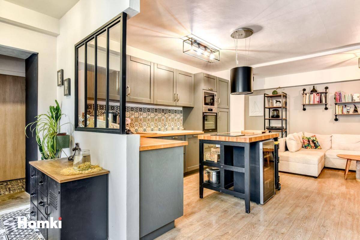 Maison 6 pièces 142 m² · à Fabrezan · 142 m² · 165 000 €