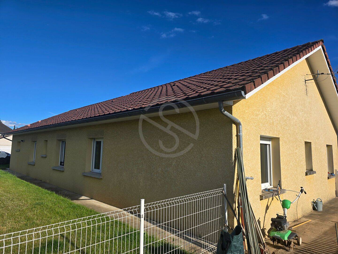 Maison 6 pièces 126 m² · à Sillans · 126 m² · 312 000 €