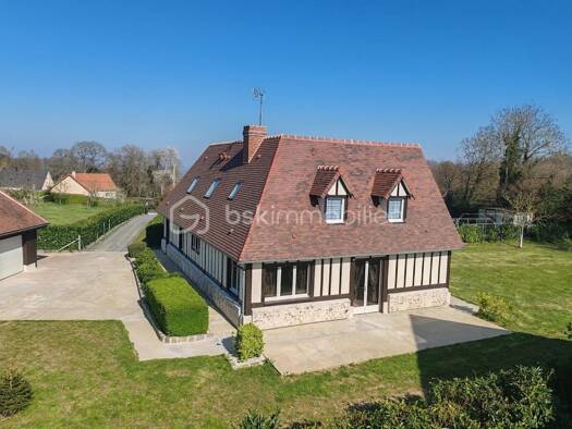Maison à vendre 299 500 € 5 pièces 3 chambres 118,6 m² 1 828 m² de terrain Trouville-la-Haule 27680