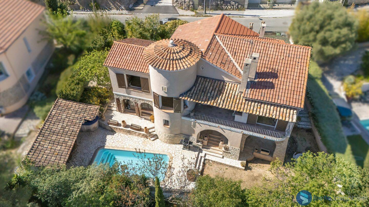 Maison 6 pièces 156 m² · à Toulon · 156 m² · 595 000 €