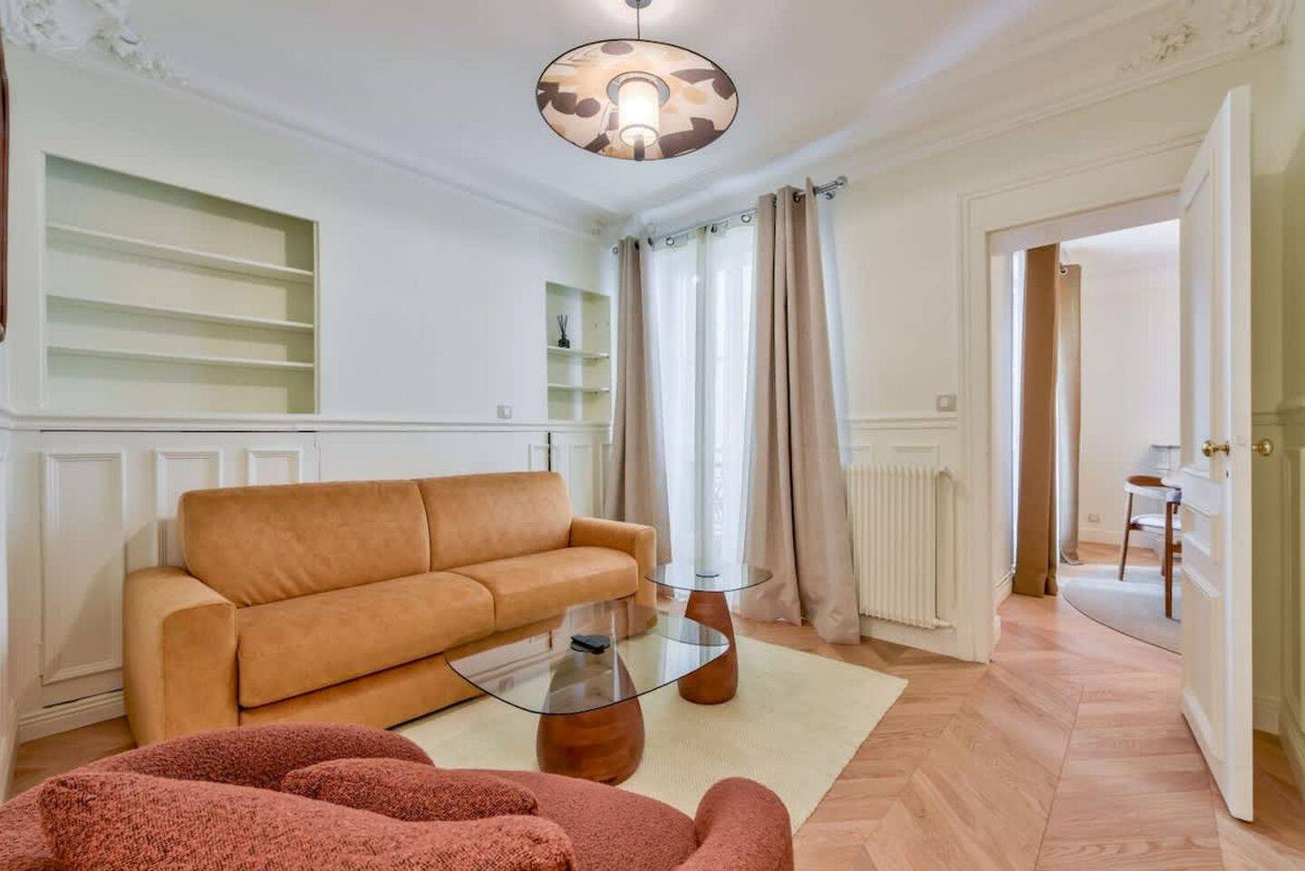 Appartement 2 pièces 55 m² · à Paris 16ème Arrondissement · 55 m² · 4 110 €