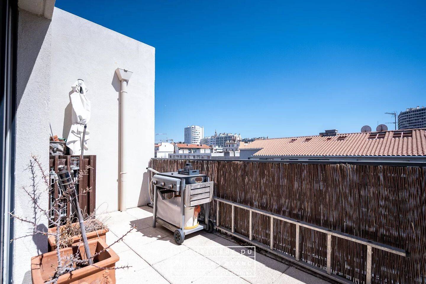 Appartement 2 pièces 35 m² · à Marseille 7ème Arrondissement · 35 m² · 1 000 €