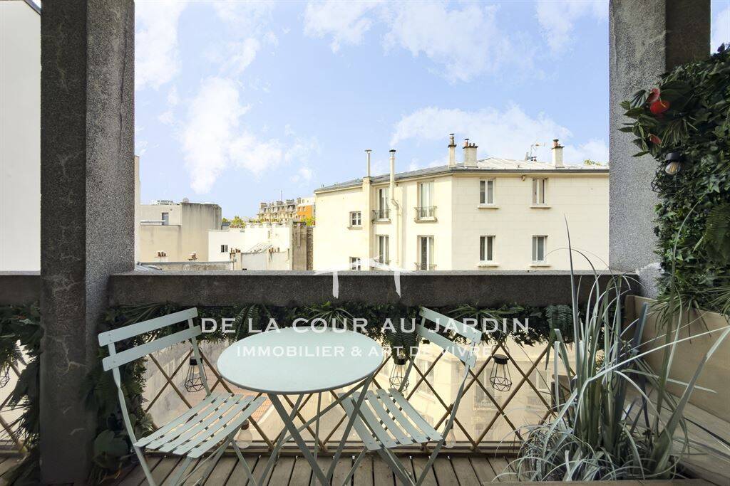 Appartement 3 pièces 90 m² · à Paris 14ème Arrondissement · 89,7 m² · 915 000 €