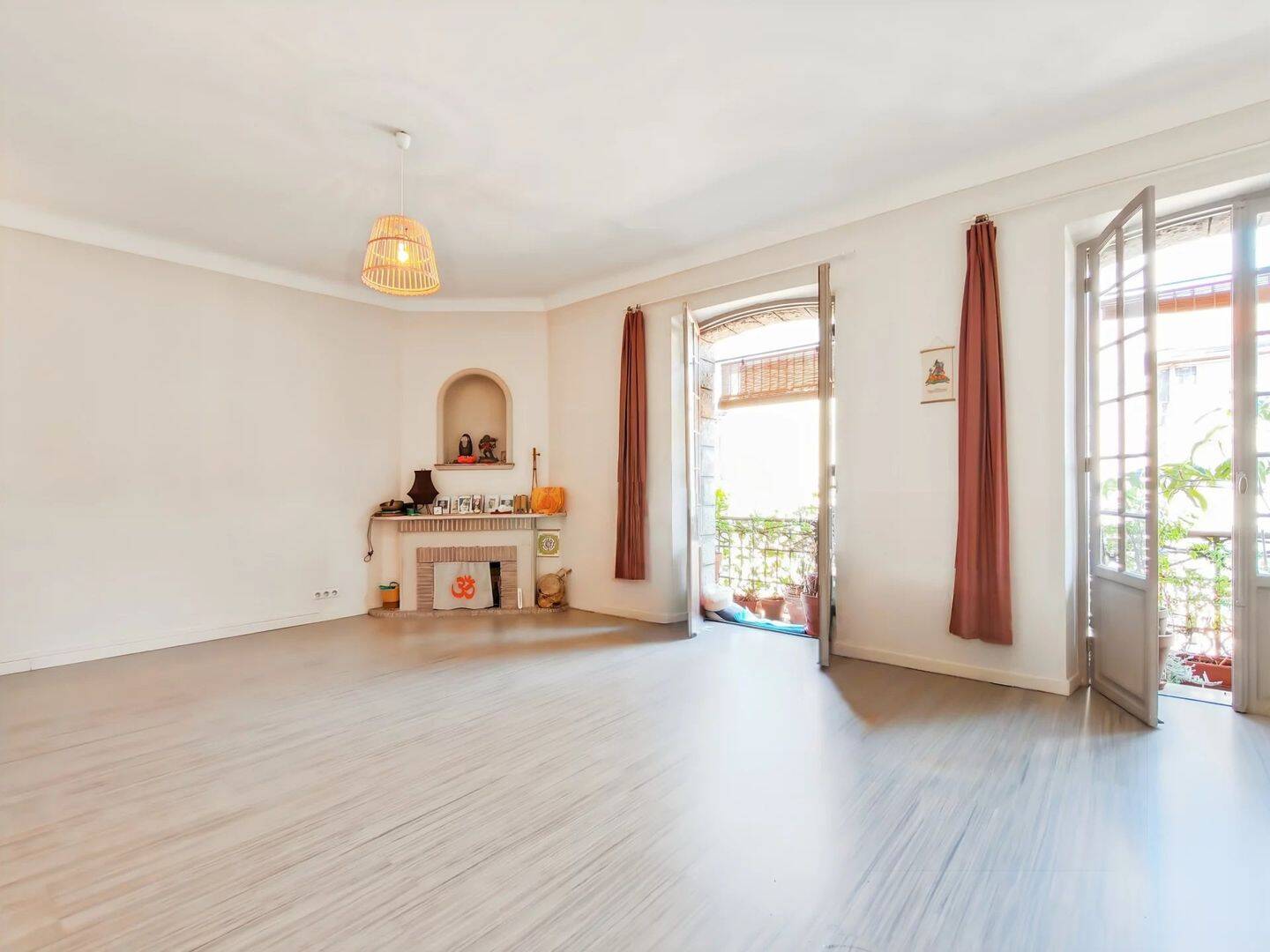 Appartement 2 pièces 78 m² · à Nice · 78,1 m² · 1 144 €