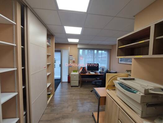 Espace bureau à vendre 280 000 € 110 m² de bureaux Jas de Bouffan Aix-en-Provence 13090