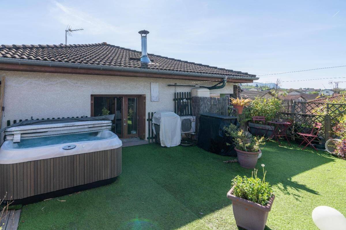 Maison 4 pièces 86 m² · à Saint-Denis-en-Bugey · 86 m² · 279 000 €