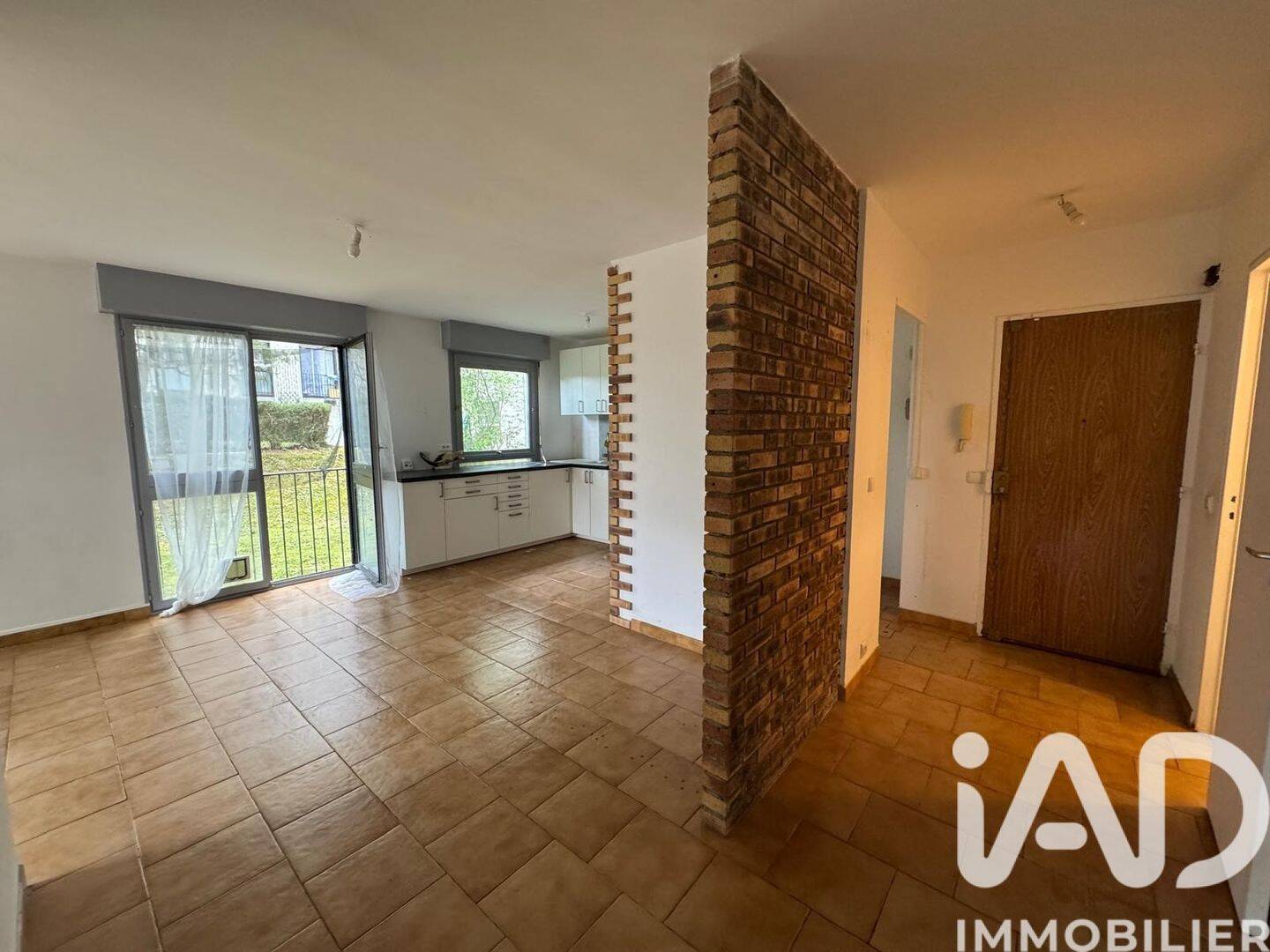 Appartement 5 pièces 80 m² · à Grigny · 80,2 m² · 99 000 €