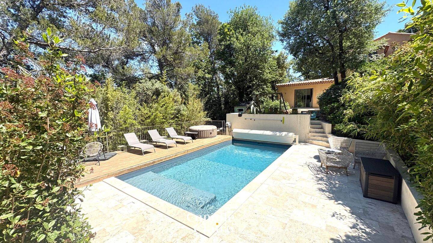 Maison 5 pièces 161 m² · à Mimet · 161 m² · 775 000 €