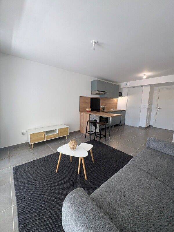 Appartement 2 pièces 42 m² · à Saint-Rémy-de-Provence · 41,5 m² · 980 €