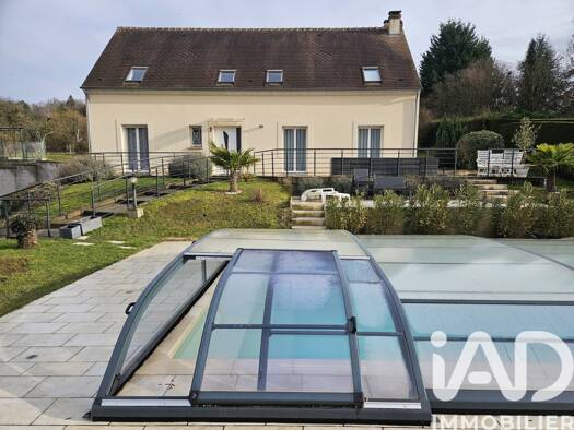 Maison à vendre 698 000 € 7 pièces 6 chambres 170 m² 1 330 m² de terrain Nord Parmain 95620