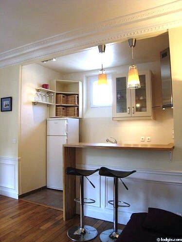 Appartement 2 pièces 37 m² · à Paris 18ème Arrondissement · 37 m² · 1 400 €