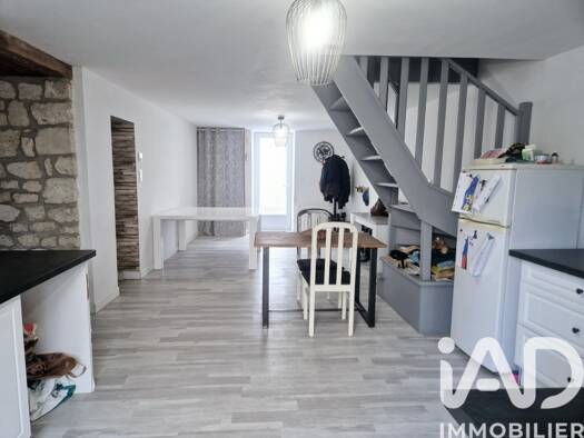 Maison à vendre 145 000 € 5 pièces 4 chambres 90 m² Mirebeau 86110