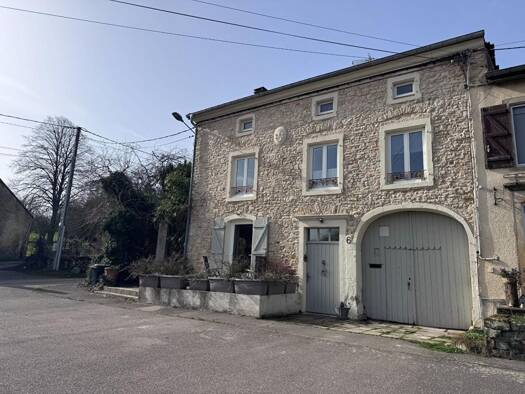 Maison à vendre 260 000 € 6 pièces 4 chambres 220 m² 579 m² de terrain Vaubexy 88500