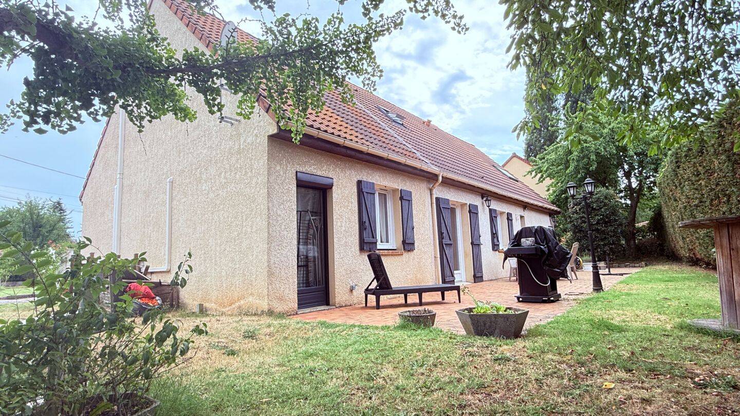 Maison 7 pièces 126 m² · à Noailles · 126 m² · 299 780 €