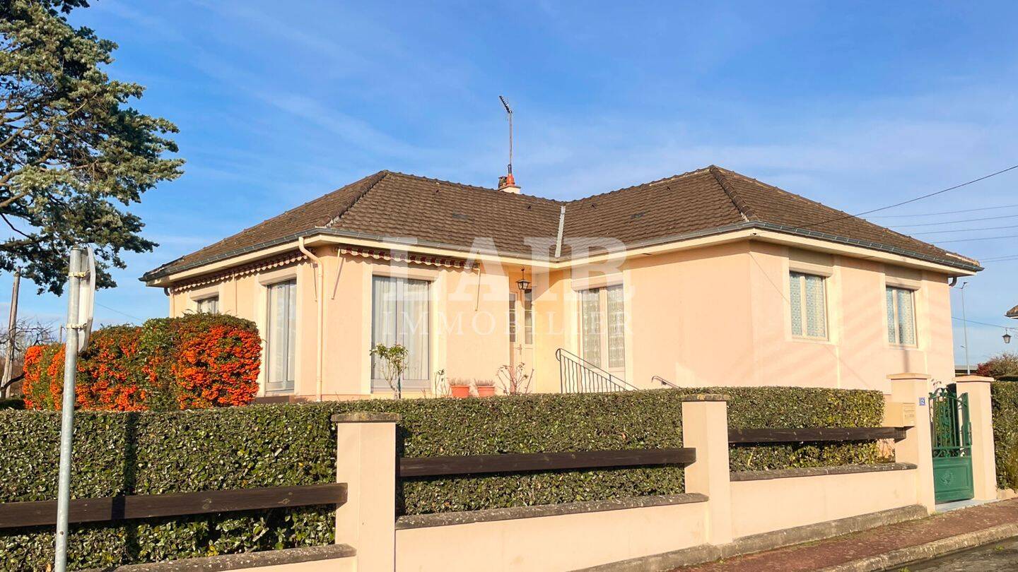 Maison 5 pièces 100 m² · à Fresnay-sur-Sarthe · 100 m² · 138 740 €