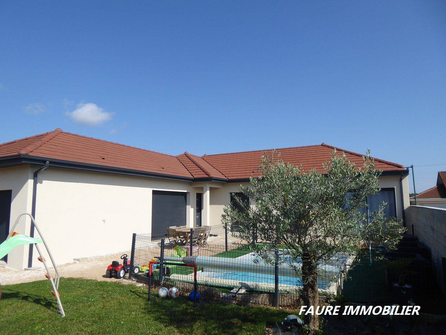 Maison 6 pièces 135 m² · à Optevoz · 135 m² · 419 000 €