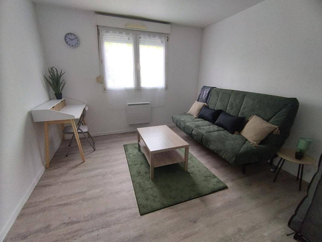 Appartement 1 pièce 20 m² · à Orléans · 20 m² · 450 €
