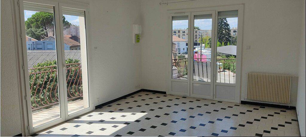 Appartement 3 pièces 73 m² · à Bagnols-sur-Cèze · 73 m² · 590 €/mois