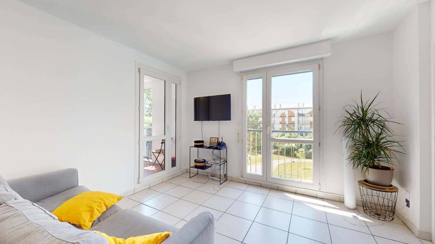 Room in Route de Seysses, Toulouse for 74 m² with 4 bedrooms - C — 9