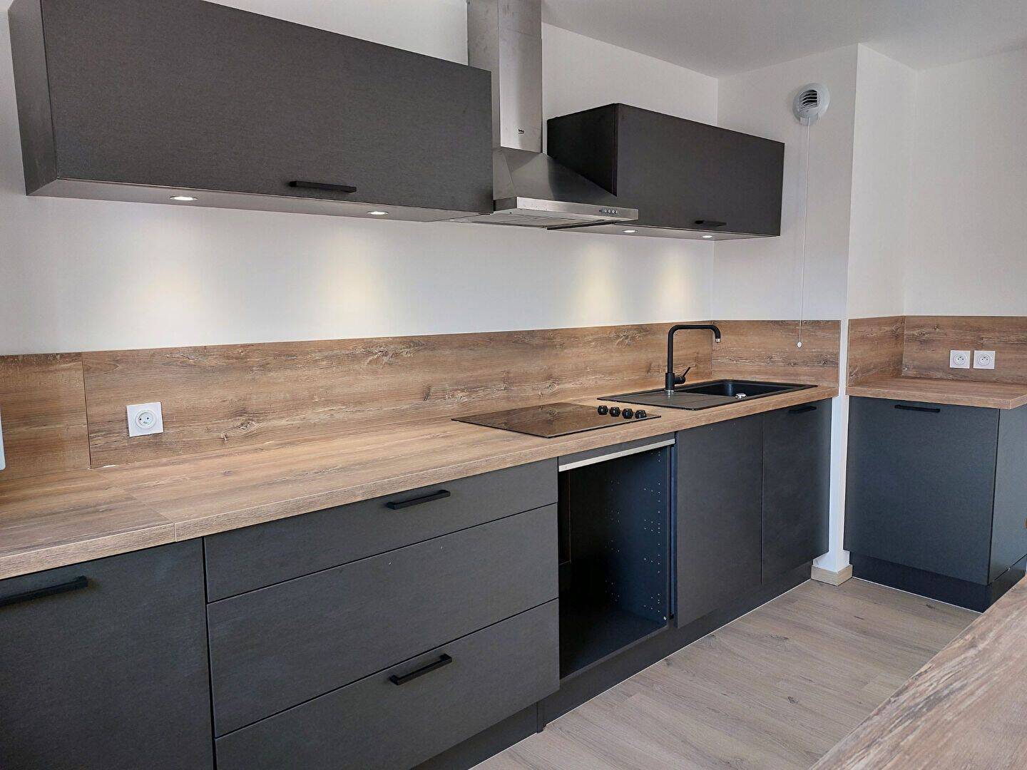 Appartement 3 pièces 63 m² · à Marignane · 63,2 m² · 930 €