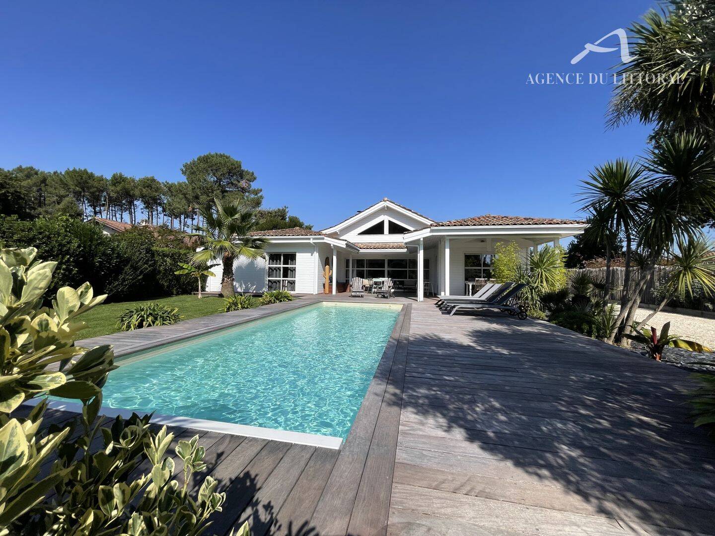 Maison 6 pièces 184 m² · à Arès · 184 m² · 999 000 €