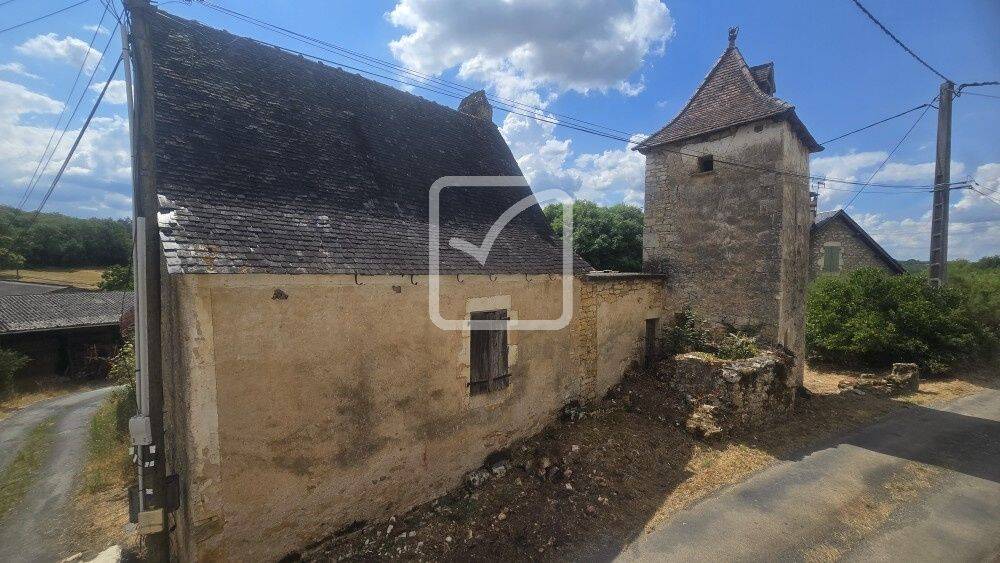Maison 2 pièces 68 m² · à Strenquels · 68 m² · 40 000 €