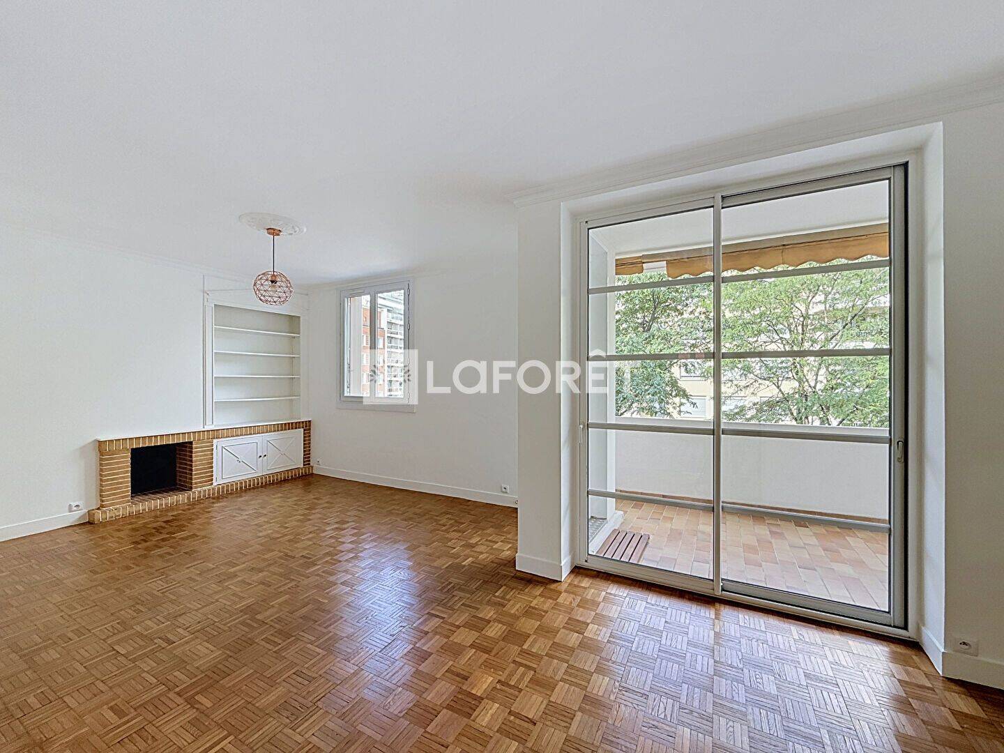 Appartement 2 pièces 53 m² · à Courbevoie · 53 m² · 1 390 €