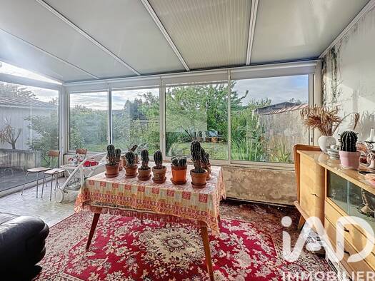 Maison de ville à vendre 158 000 € 4 pièces 3 chambres 72 m² 314 m² de terrain Marans 17230