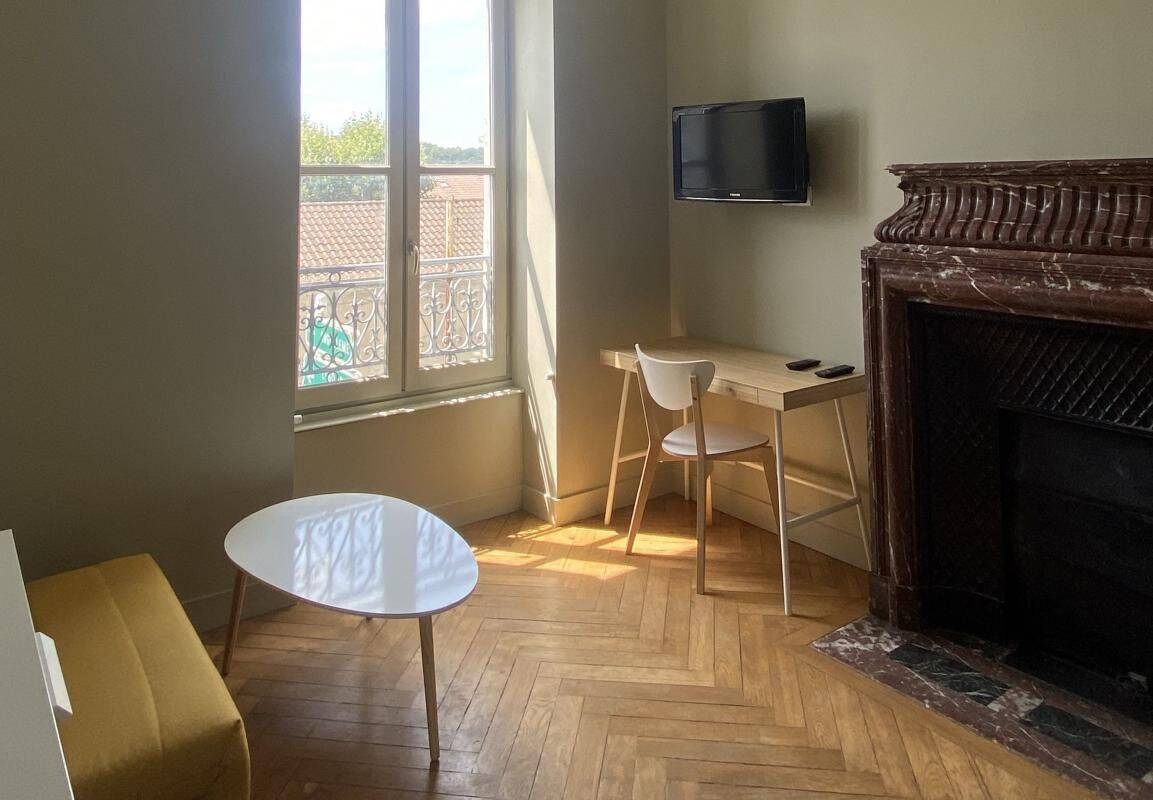 Appartement 1 pièce 14 m² · à Périgueux · 14 m² · 364 €