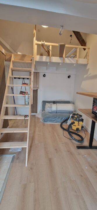 Appartement 1 pièce 16 m² · à Versailles · 16 m² · 755 €