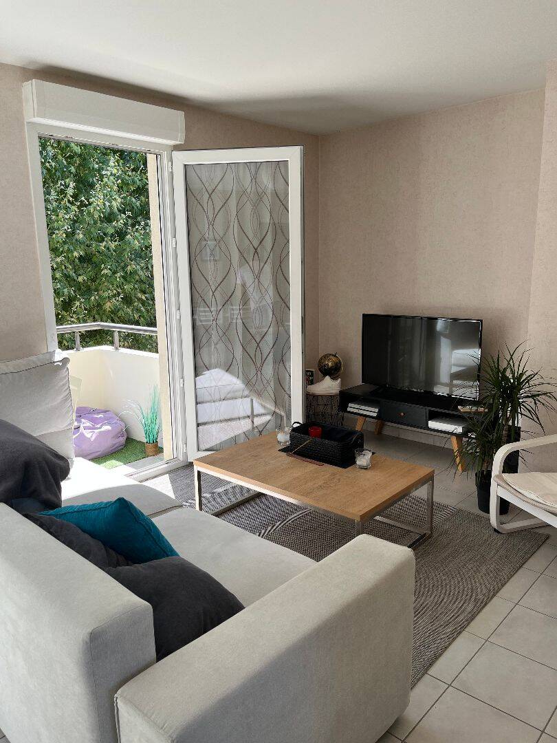 Appartement 2 pièces 42 m² · à Dijon · 42 m² · 619 €