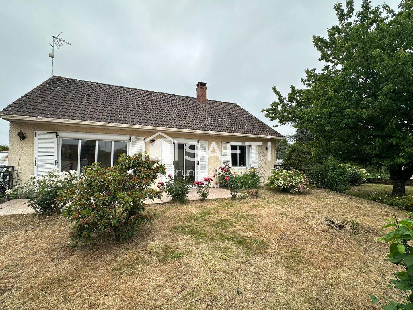 Maison 3 pièces 88 m² · à Saint-Martin-sur-Ocre · 88 m² · 98 000 €