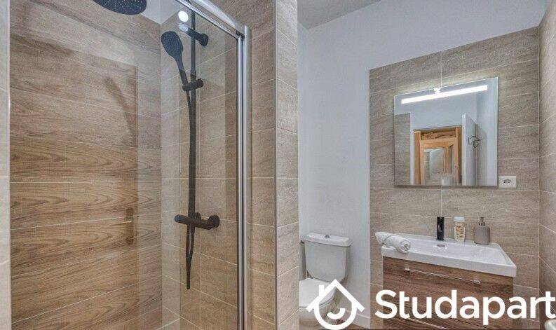 Appartement 1 pièce 21 m² · à Grenoble · 21 m² · 815 €