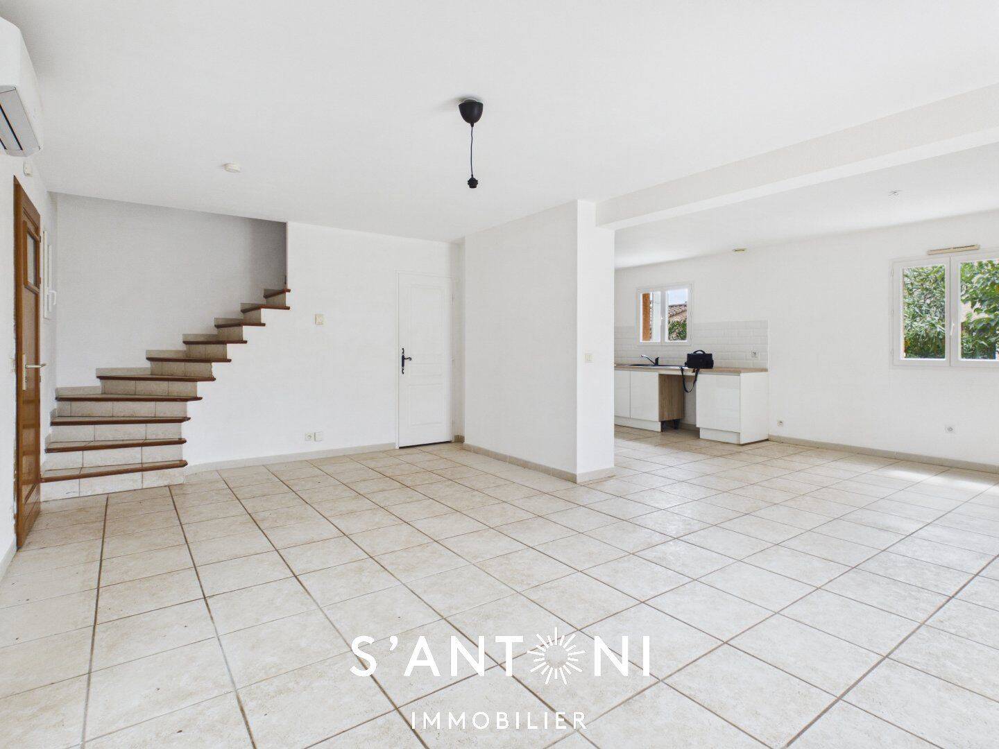 Maison 4 pièces 95 m² · à Mèze · 95 m² · 349 000 €
