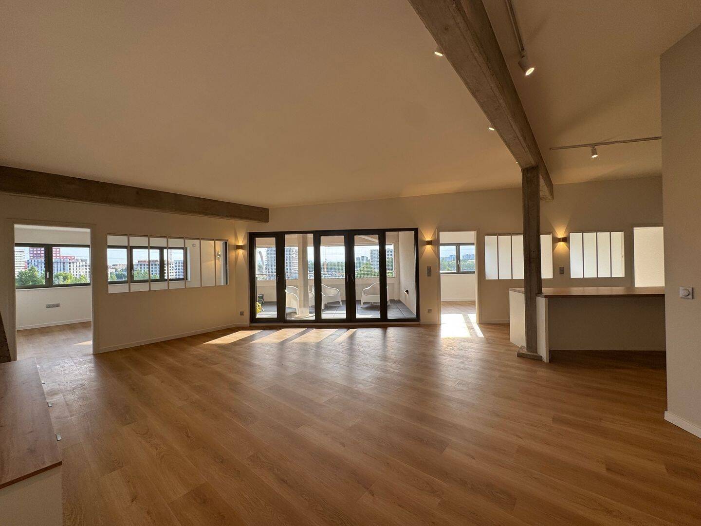 Appartement 4 pièces 111 m² · à Strasbourg · 111 m² · 2 400 €