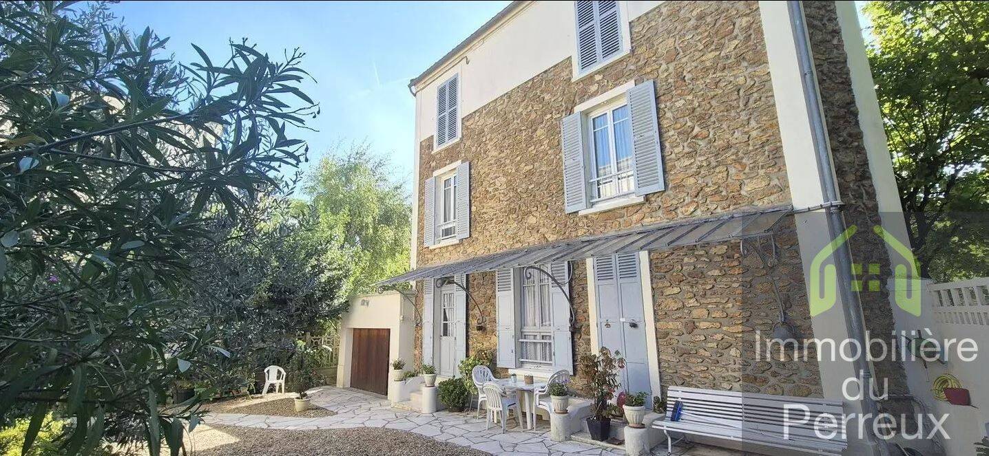 Maison 7 pièces 165 m² · à Le Perreux-sur-Marne · 165 m² · 940 000 €