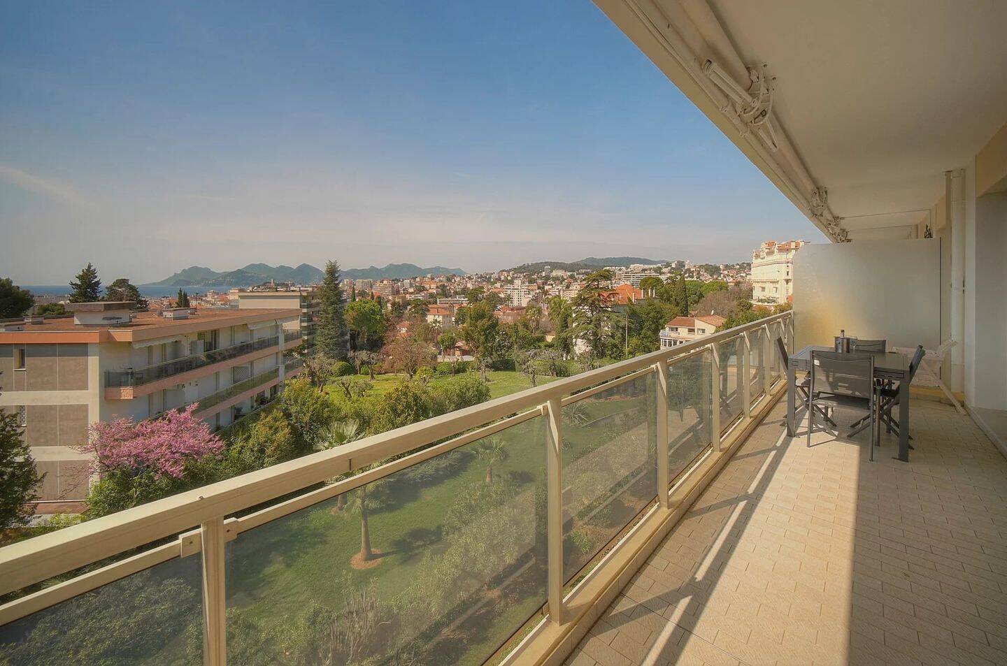 Appartement 4 pièces 105 m² · à Cannes · 105 m² · 1 100 000 €