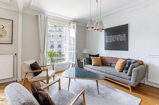 Appartement 2 pièces 65 m² · à Paris 17ème Arrondissement · 65 m² · 2 400 €/mois