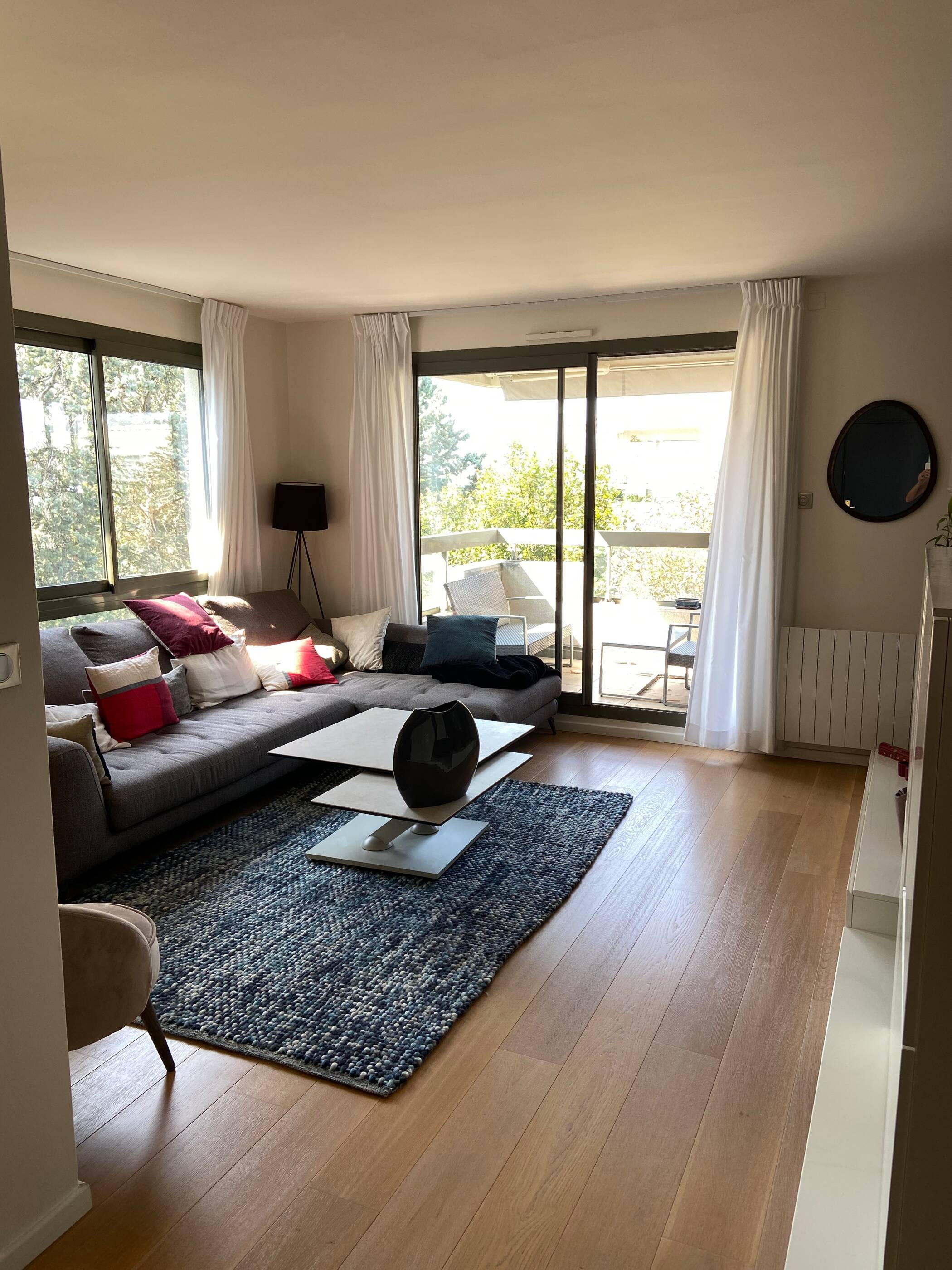 Appartement 5 pièces 100 m² · à Tassin-la-Demi-Lune · 100 m² · 1 950 €