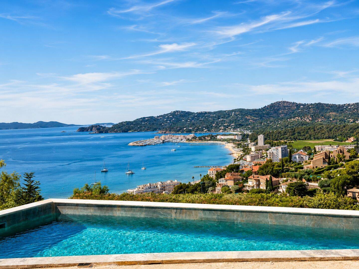 Maison 4 pièces 133 m² · à Le Lavandou · 133 m² · 1 420 000 €