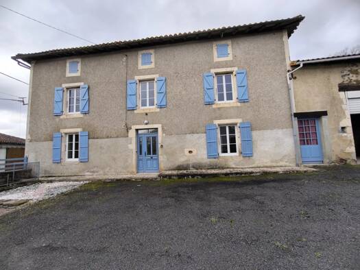 Maison à vendre 133 500 € 5 pièces 3 chambres 145,3 m² Mazières 16270