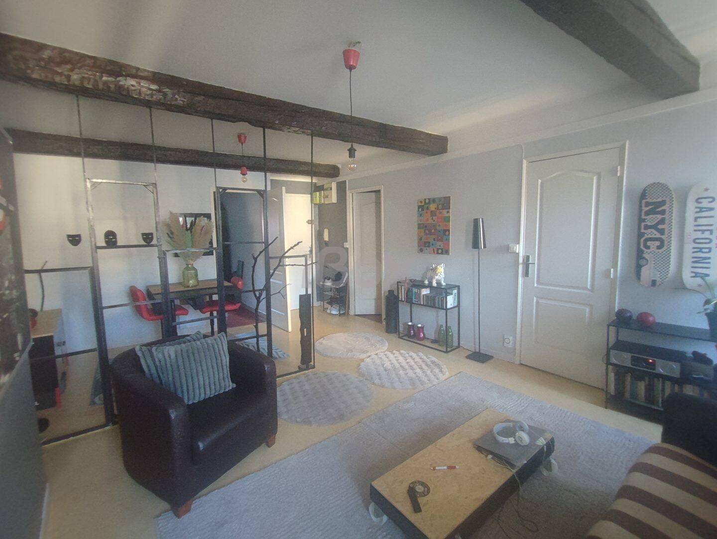 Appartement 2 pièces 51 m² · à Toulon · 50,6 m² · 489 €/mois