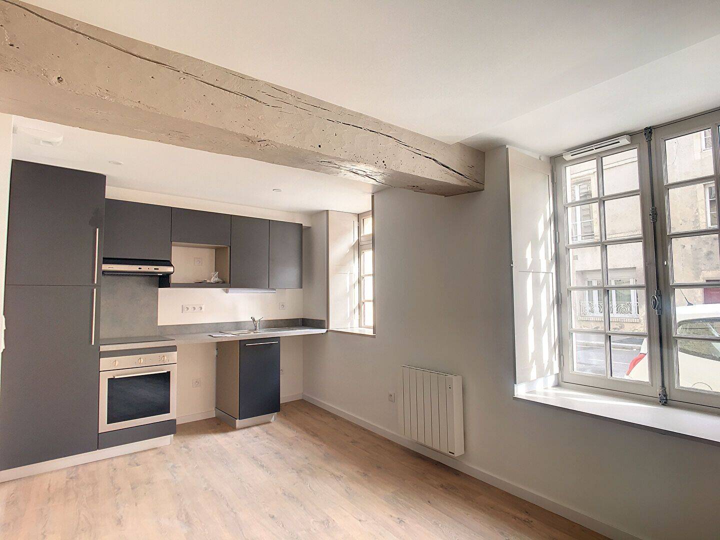 Appartement 2 pièces 47 m² · à Caen · 47 m² · 732 €