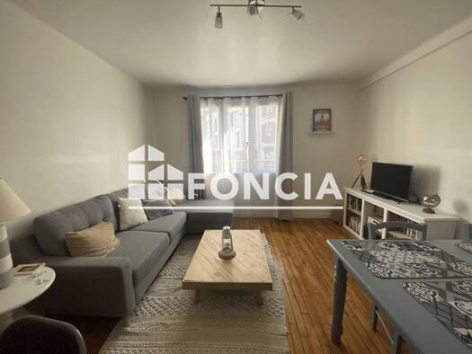 Appartement à louer 643 € 3 pièces 2 chambres 65,4 m² RDC/5 Centre Ville Douarnenez 29100