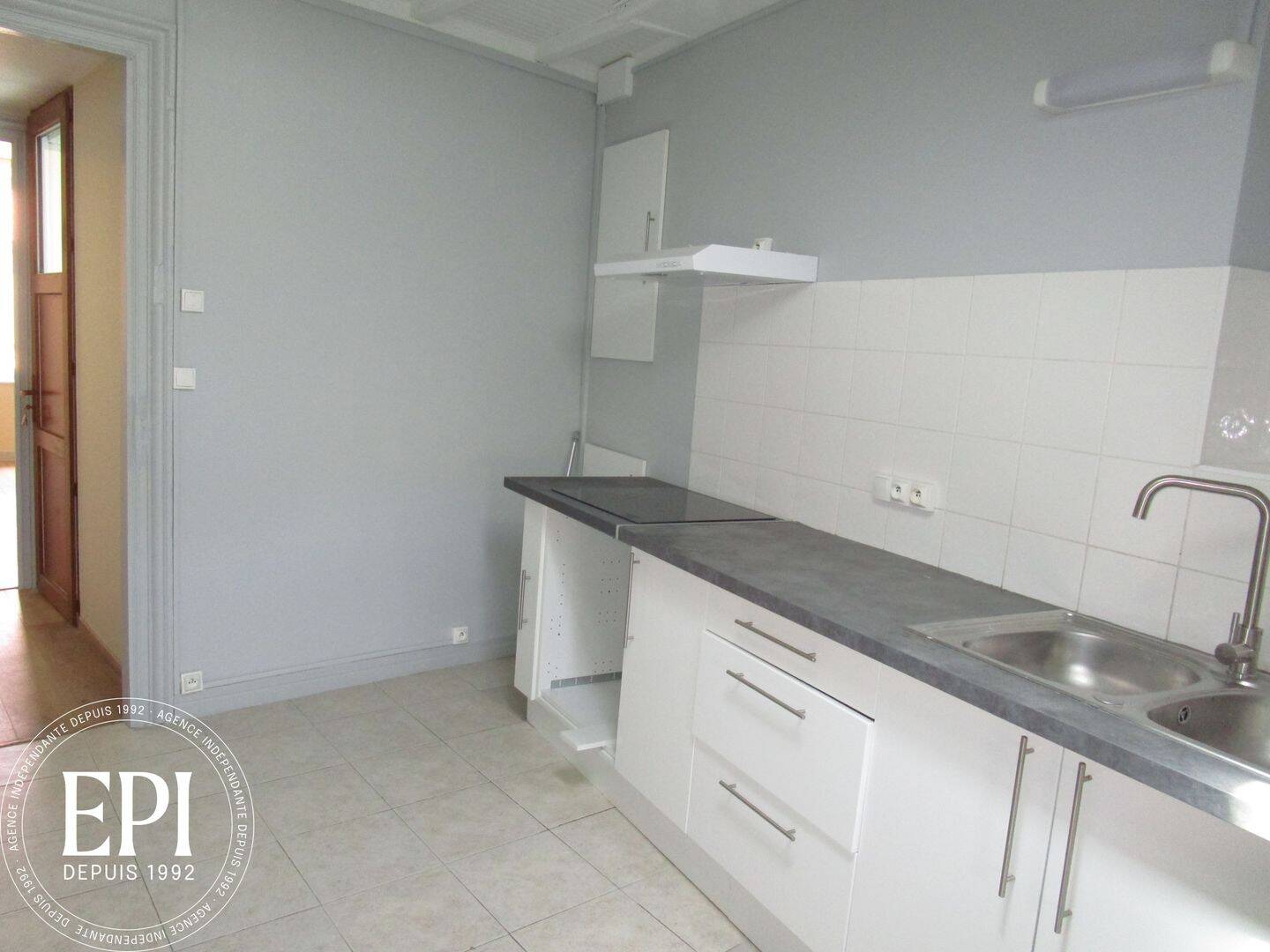 Appartement 3 pièces 80 m² · à Carcassonne · 79,8 m² · 625 €