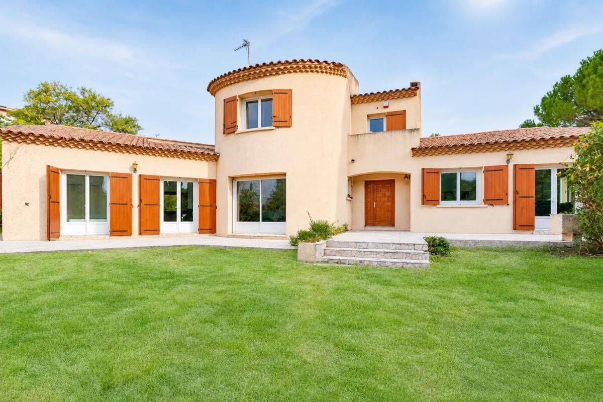 Maison familiale rénovée de 240 m² - Montpellier — 1