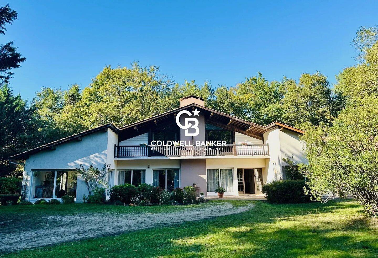 Maison 14 pièces 464 m² · à Gaillan-en-Médoc · 464 m² · 595 000 €