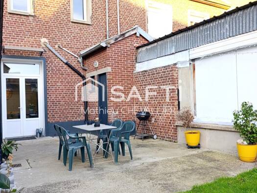 Maison à vendre 195 000 € 5 pièces 2 chambres 96 m² 167 m² de terrain Centre Ville-Emonville Abbeville 80100