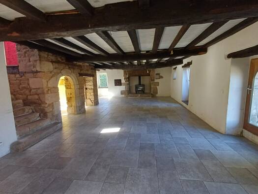 Maison à vendre 416 000 € 13 pièces 6 chambres 280 m² 37 000 m² de terrain Plouigneau 29610